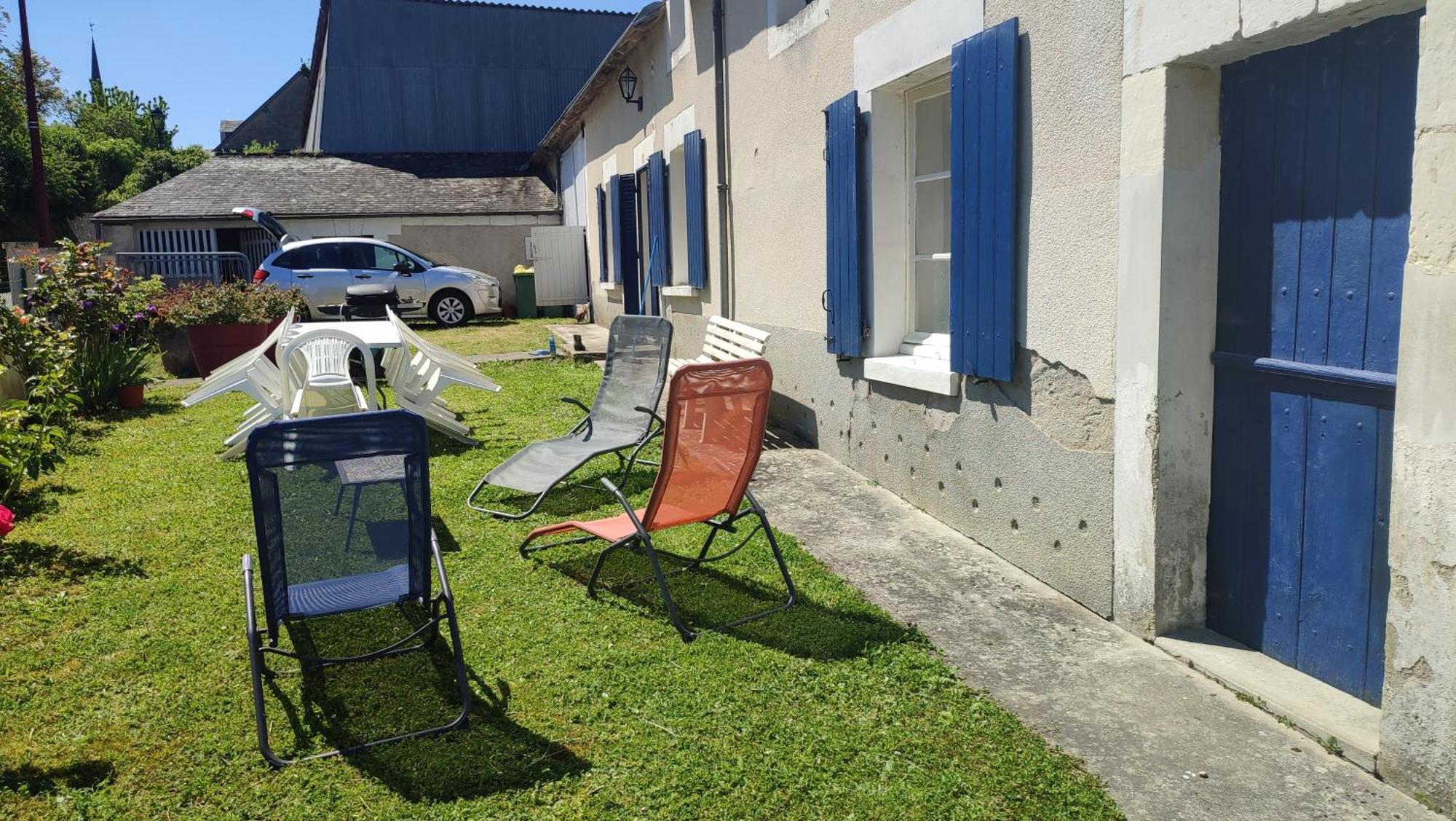 Maison Plain Pied, 2 Chambres, Longere Typique , Fraiche, Dans Bourg Avec Tous Commerces Luçay-le-Mâle المظهر الخارجي الصورة